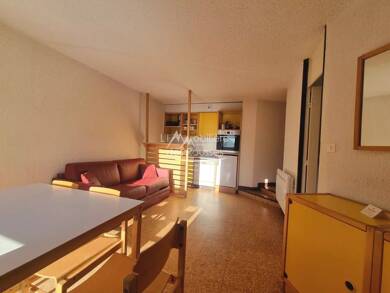 Appartement à vendre 55 000 € 2 pièces 1 chambre 30 m² Étage 1/3 Lélex 01410