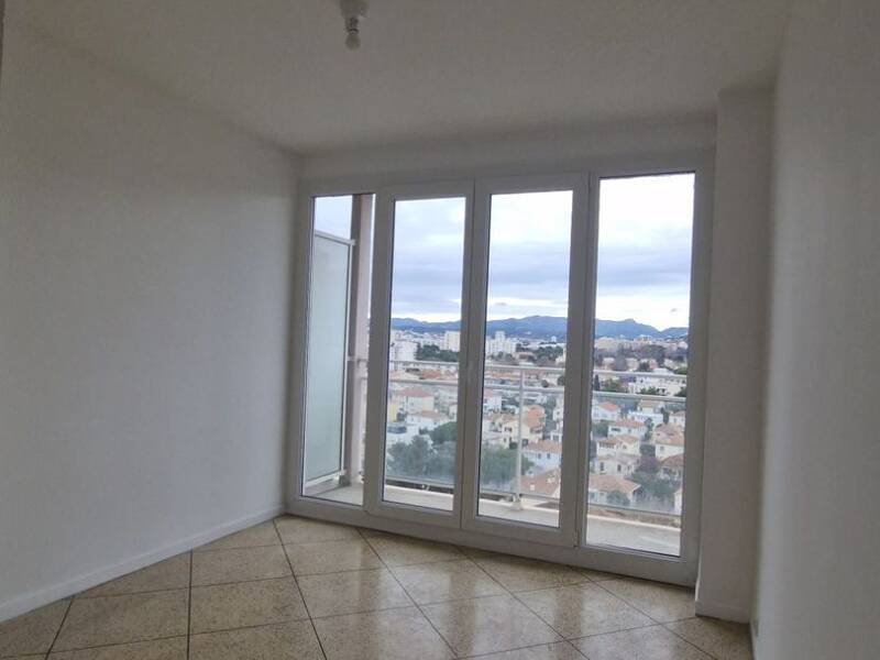 Maison à louer, 53m², MARSEILLE 9E