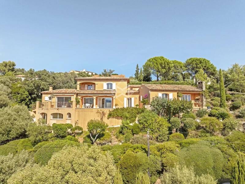 Maison à vendre, 230m², LA CROIX VALMER