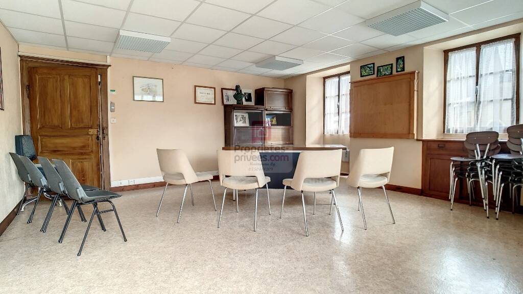 Maison à vendre 260 000 € 11 pièces 3 chambres 303 m² 298 m² de terrain Récent et Usine Ugine 73400