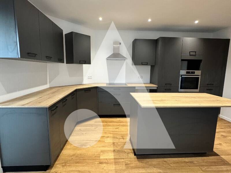 Maison à louer, 165m², BREBIERES