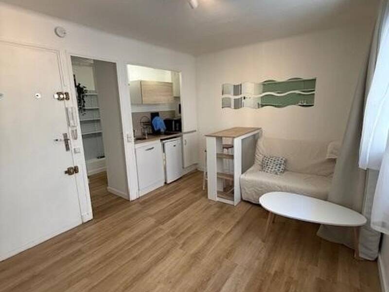 Maison à louer, 19m², MARSEILLE 4E