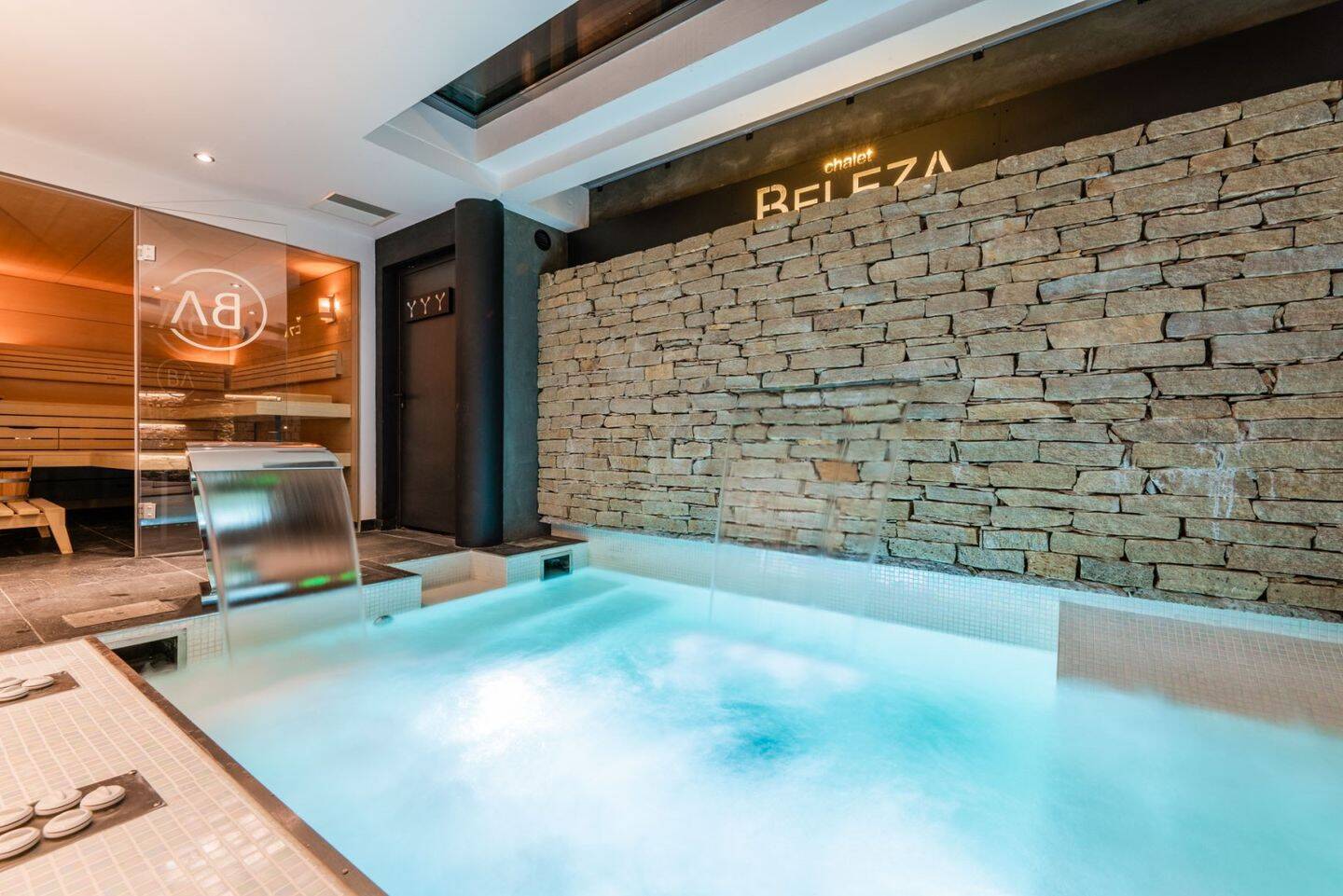 Maison à vendre, 370m², LA SALLE LES ALPES