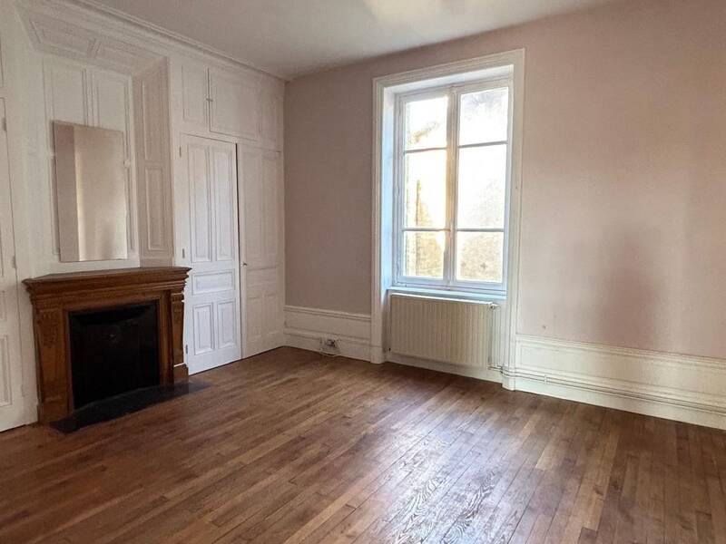 Maison à louer, 101m², CHAZELLES SUR LYON