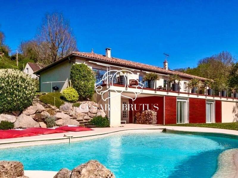 Maison à vendre, 300m², NEYRON