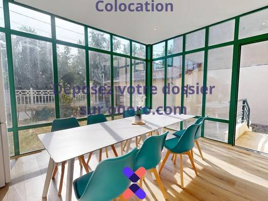 Maison à louer 550 € 13 pièces 12 chambres 260 m² Croix Luizet Villeurbanne 69100