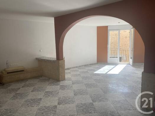 Duplex à louer 790 € 4 pièces 3 chambres 105 m² 1er étage Montblanc 34290