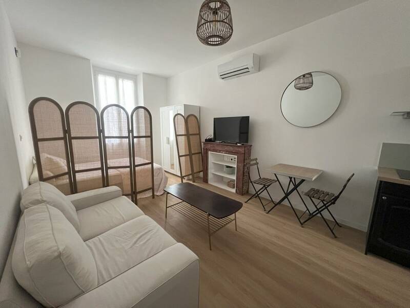 Maison à louer, 24m², SAINT CYR SUR MER