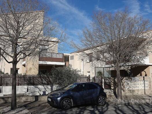 Appartement en viager Bouquet 84 625 € 3 pièces 2 chambres 62 m² 1er étage Oppède 84580