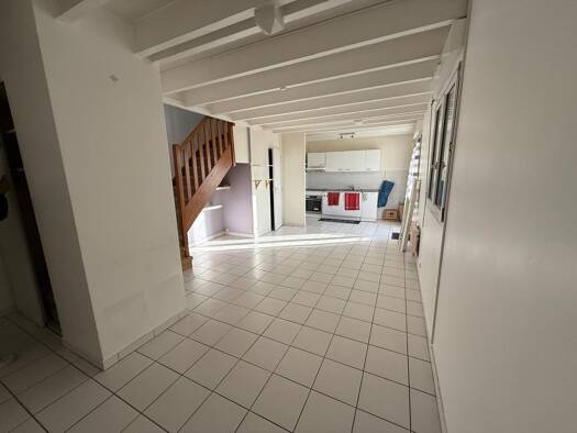 Duplex à louer 1 060 € 2 pièces 1 chambre 45,4 m² Étage 3/3 Montesson 78360