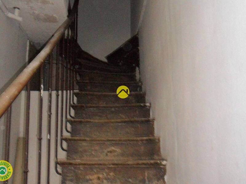 Maison à vendre, 110m², AINAY LE CHATEAU