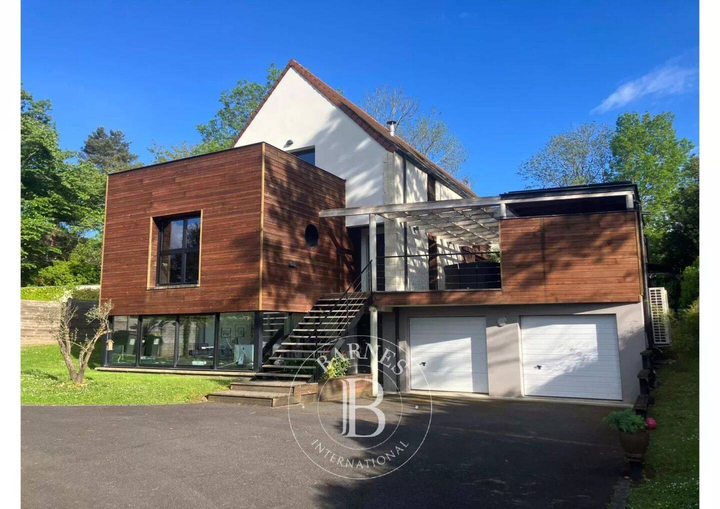 Maison à vendre, 317m², ETIOLLES