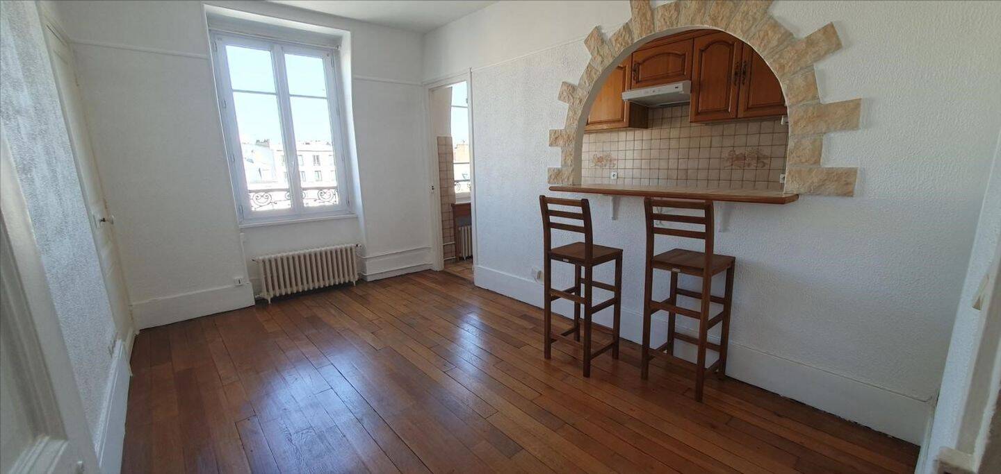 Maison à louer, 40m², NANTERRE