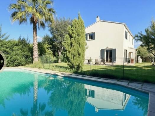 Maison à vendre 569 000 € 5 pièces 4 chambres 142 m² 700 m² de terrain Les Perussons-Le Moulin Marignane 13700