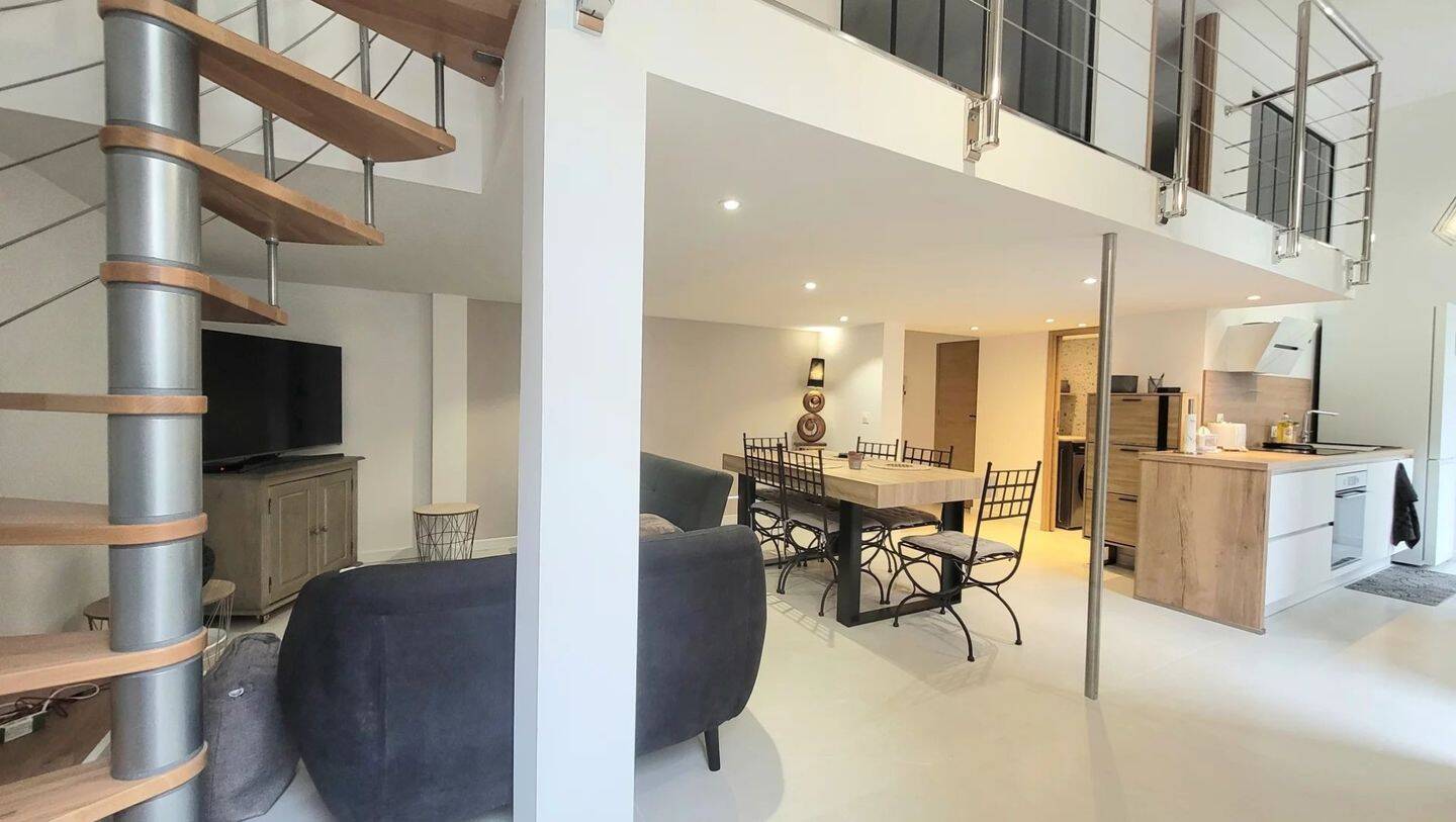 Maison à louer, 40m², CANNES