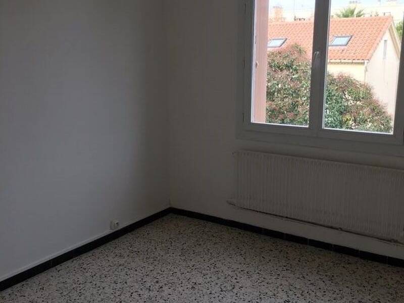 Maison à louer, 52m², MARSEILLE 9E