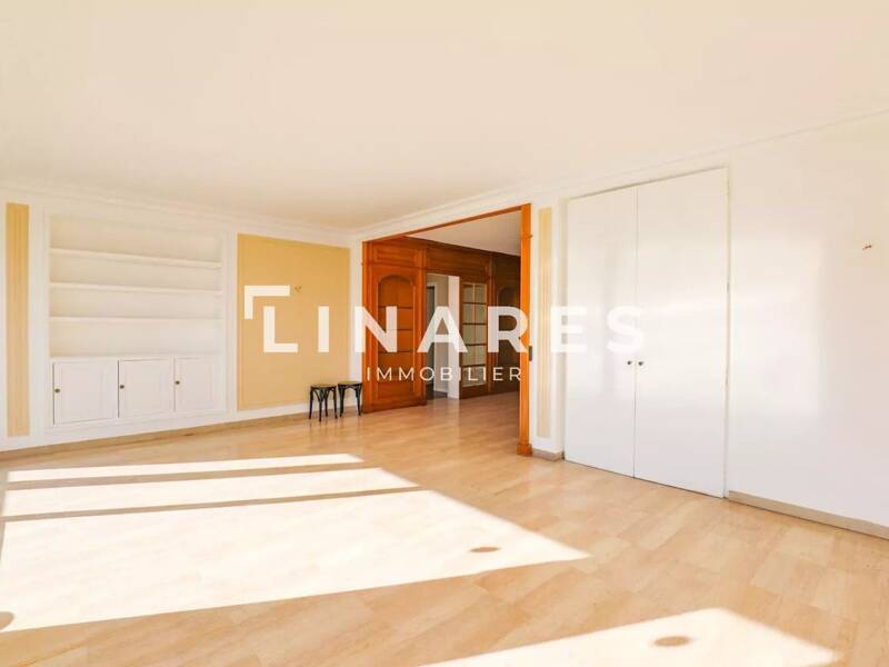 Maison à louer, 144m², MARSEILLE 3E