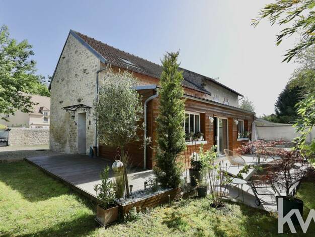Maison à vendre 525 000 € 4 pièces 2 chambres 139 m² 381 m² de terrain Ouest Gouvieux 60270