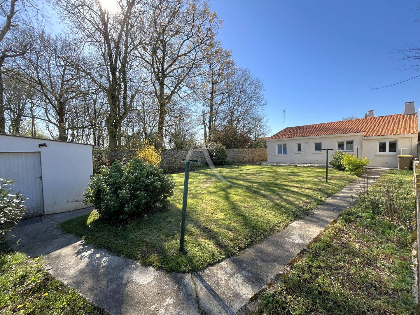 Maison à vendre, 108m², SAINTE FLAIVE DES LOUPS