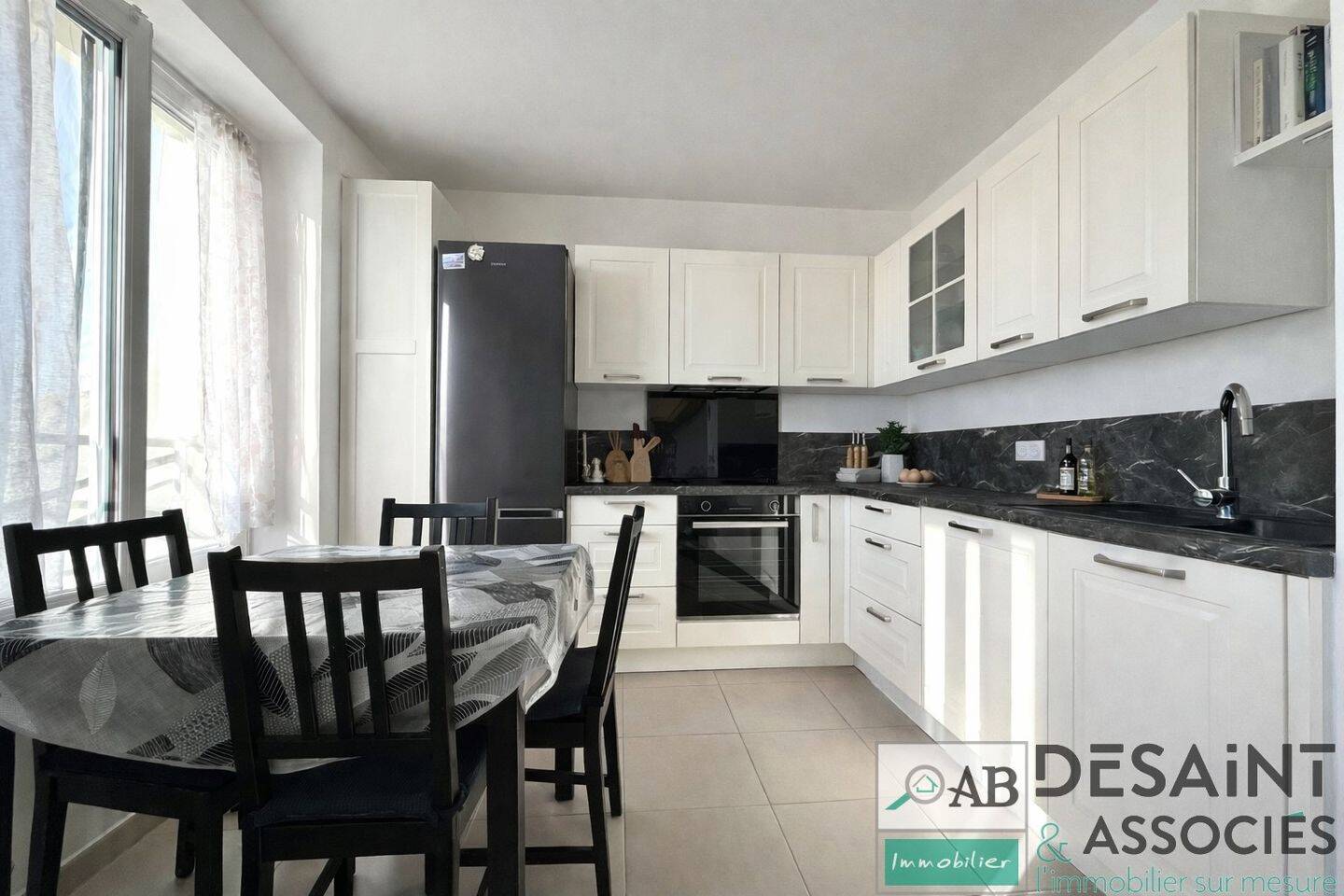 Maison à vendre, 56m², COUPVRAY