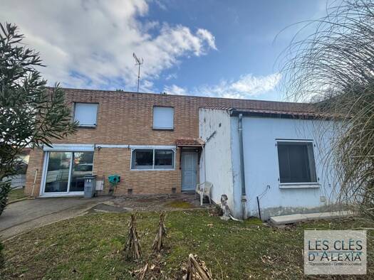 Maison de plain-pied en viager 60 000 € 5 pièces 4 chambres 130 m² Loire-sur-Rhône 69700