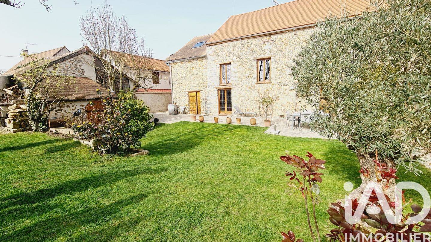 Maison à vendre, 228m², FONTENAY LES BRIIS