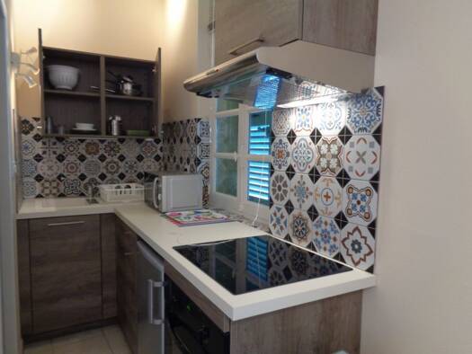 Appartement à louer 460 € 1 pièce 20 m² Étage 2/2 Centre Ville Salon-de-Provence 13300