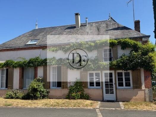 Maison à vendre 205 000 € 7 pièces 4 chambres 195 m² 1 157 m² de terrain Saint-Loup-des-Vignes 45340