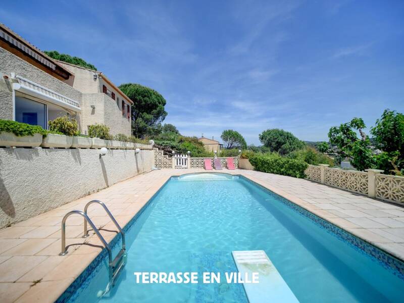 Maison à vendre, 195m², CARNOUX EN PROVENCE