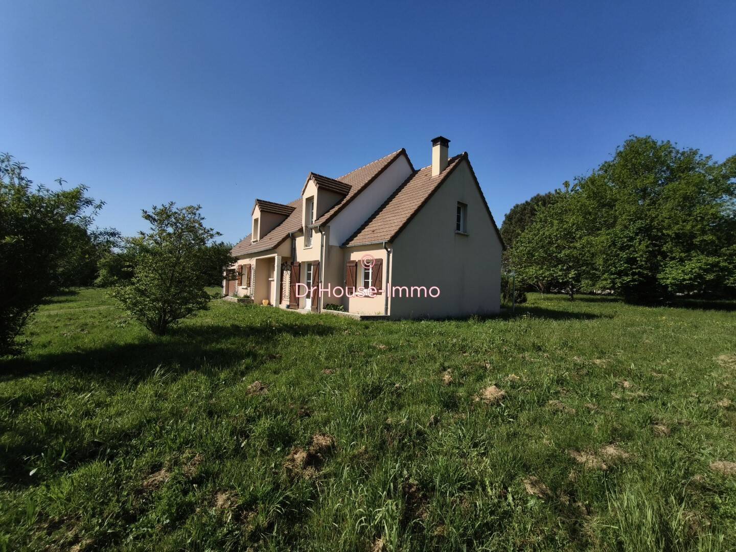 Maison à vendre, 157m², SAINT JEAN DE LA MOTTE