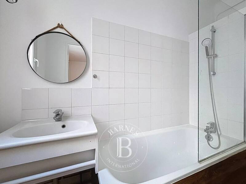 Maison à louer, 63m², PARIS 16E