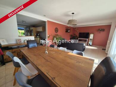 Maison à vendre 339 900 € 5 pièces 4 chambres 110 m² 717 m² de terrain Sud de la route de Bouguenais La Montagne 44620