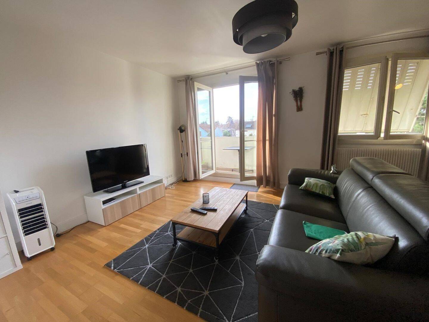 Maison à louer, 53m², SAINT MAUR DES FOSSES