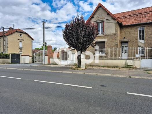 Maison à vendre 107 900 € 3 pièces 2 chambres 75 m² 499 m² de terrain Centre Soissons 02200