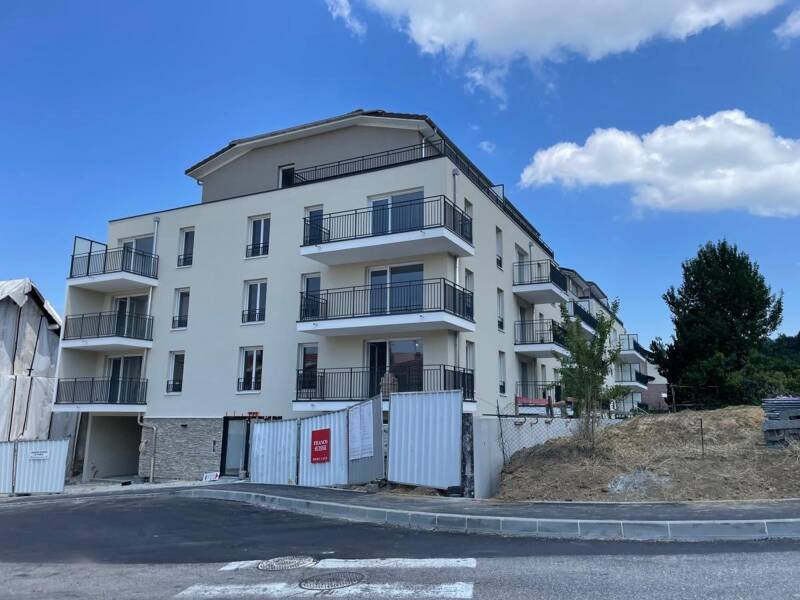 Maison à louer, 69m², CRUSEILLES