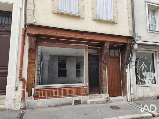 Boutique à louer 1 966 € 103 m² de surface de vente Haute Ville-Basse Ville Chartres 28000