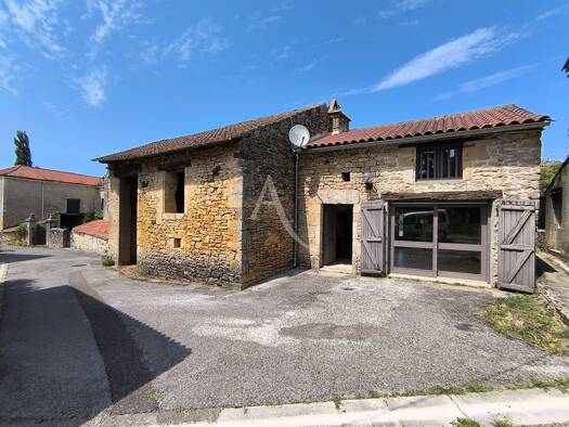 Maison à vendre 137 000 € 5 pièces 3 chambres 97 m² 763 m² de terrain Pomarede 46250