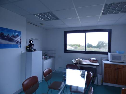 Local commercial à louer 500 € 22 m² de surface de vente L'Etang Bégard 22140