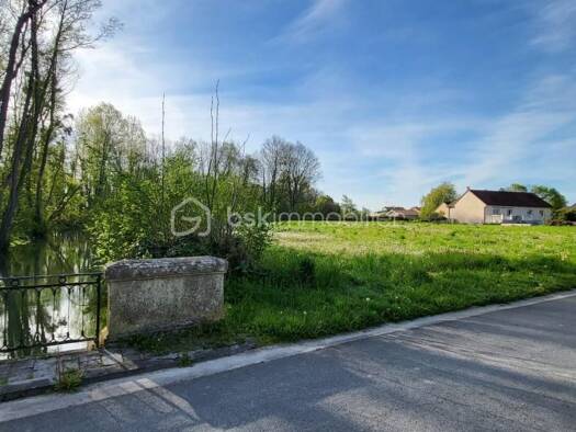 Terrain à vendre 59 000 € 1 882 m² de terrain Vadenay 51400