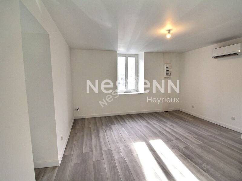 Maison à louer, 34m², HEYRIEUX