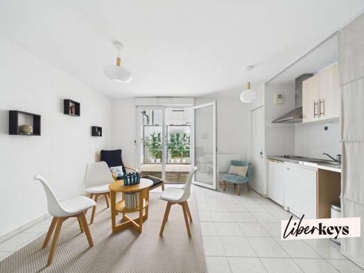 Appartement à vendre 139 500 € 1 pièce 33 m² RDC/5 Procé Nantes 44100