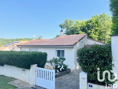 Maison à vendre 245 000 € 6 pièces 4 chambres 145 m² 1 086 m² de terrain Croutelle 86240