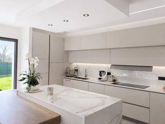 Villa à vendre 1 090 000 € 9 pièces 6 chambres 387 m² 948 m² de terrain Les Bords de Seine Soisy-sur-Seine 91450