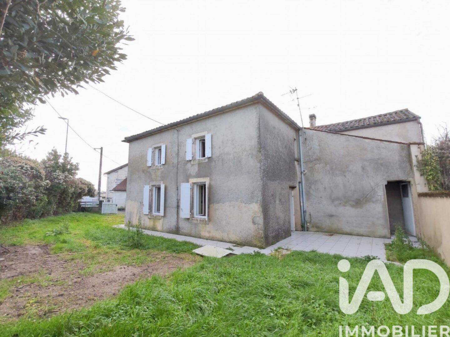 Maison à vendre, 77m², SURGERES