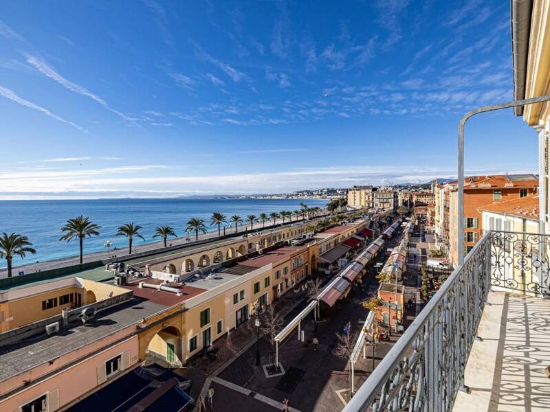 Maison à louer, 161m², NICE