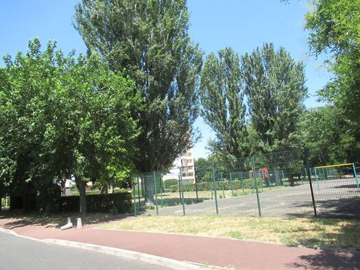 Appartement à vendre 242 000 € 3 pièces 2 chambres 55 m² Étage 4/10 Centre Ville Est Ivry-sur-Seine 94200
