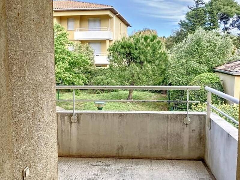 Maison à louer, 40m², MORIERES LES AVIGNON