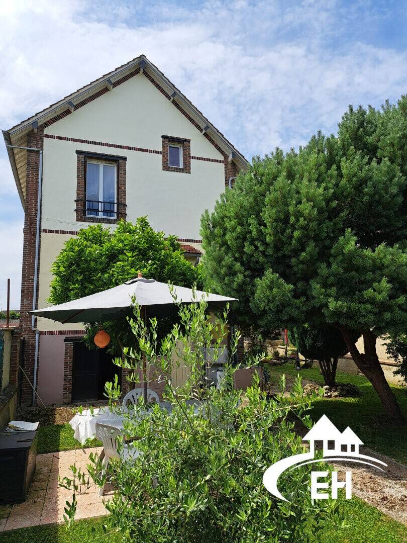 Maison à vendre, 85m², SAINTE GAUBURGE SAINTE COLOMBE