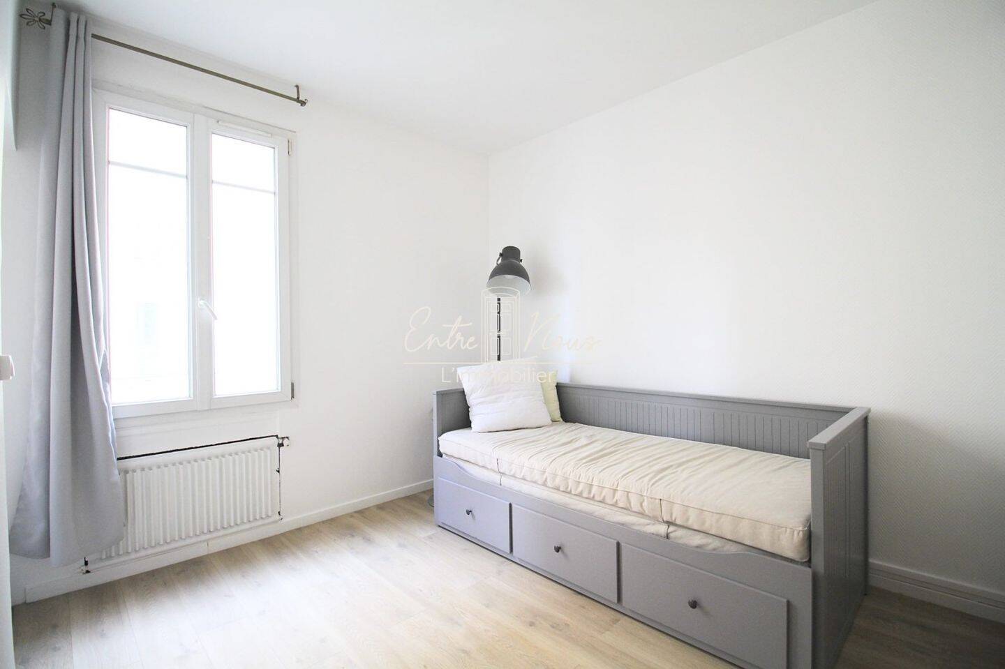 Maison à louer, 17m², ASNIERES SUR SEINE