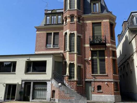 Espace bureau à louer 1 920 € 174,1 m² de bureaux Tourcoing 59200